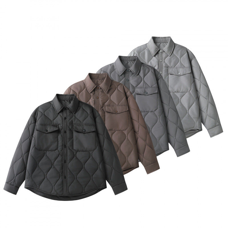 Unisex Gepolsterte gesteppte Hemdjacke mit Pattentaschen und abgerundetem Saum Drune
