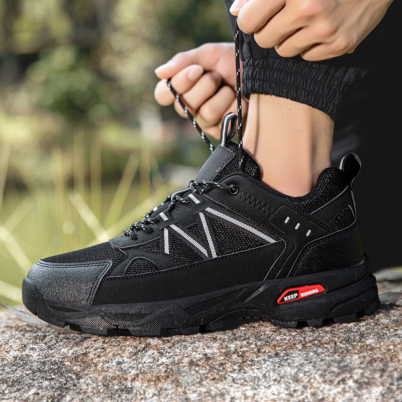 Herren robuste Outdoor-Trailrunner mit verstärkter Zehenkappe und stoßdämpfender Profilsohle Drune