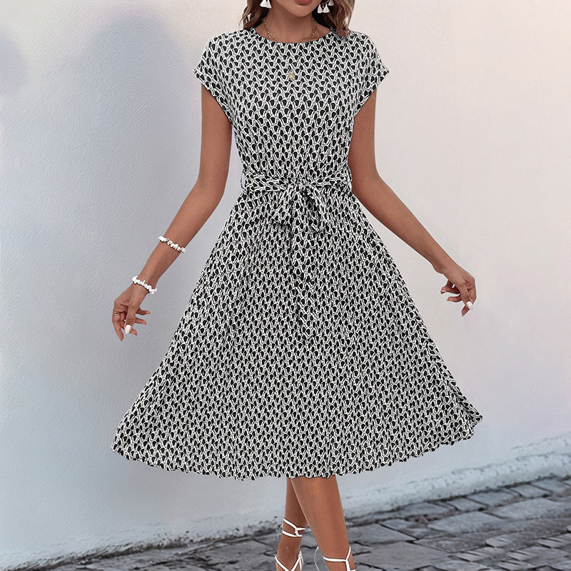 Damen Midikleid mit asymmetrischem Saum und dekorativem Bindegürtel Drune