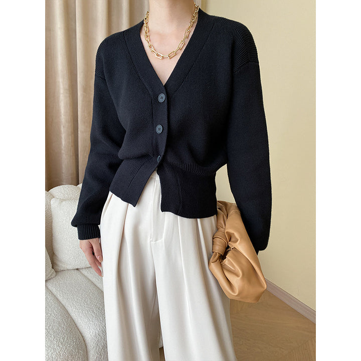 Damen Strickjacke mit V-Ausschnitt und Knopfdetails Drune