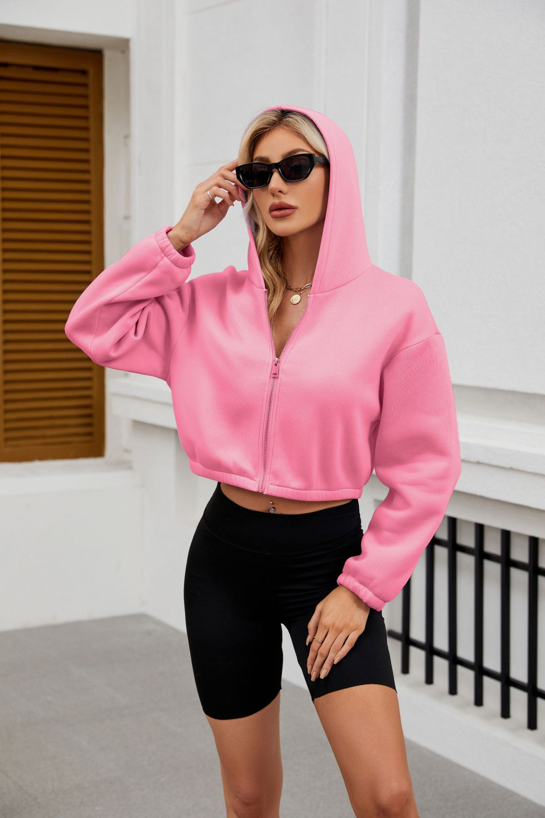 Damen Cropped Kapuzenjacke mit durchgehendem Reißverschluss und oversized Ärmeln Drune