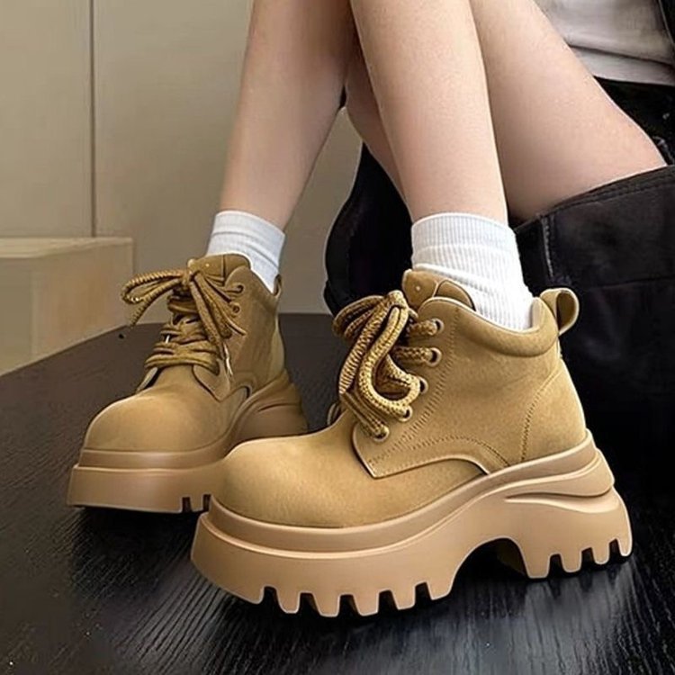 Damen Chunky Boots mit hohem Profil und robustem Schnürverschluss Drune