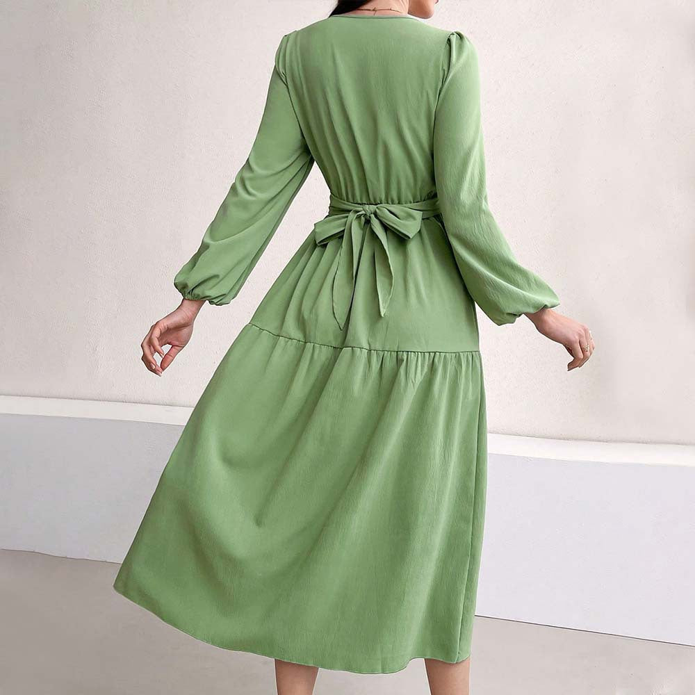 Damen langärmeliges Midikleid mit überkreuztem Drapé-Bustier, elastischer Unterbrustnaht und zweistufigem Stufenrock Drune