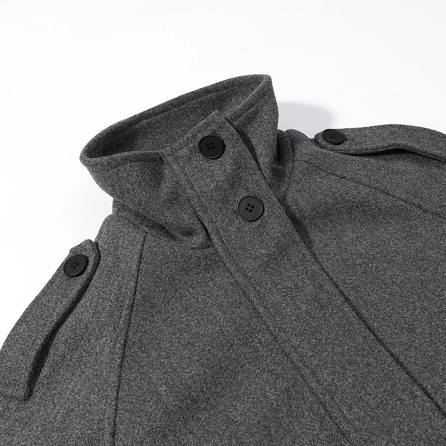 Damen nan kurze boxy Wollmixjacke mit hohem Stehkragen, Schulterpatten und verstellbaren Schnallenmanschetten Drune