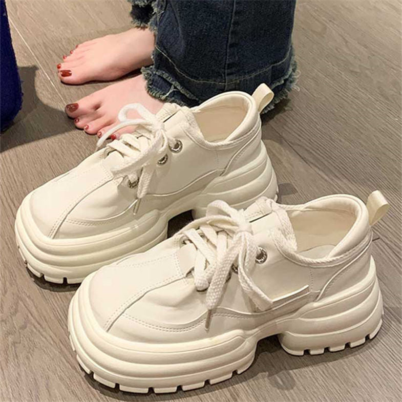 Damen Sneakers mit futuristischem Design und dämpfender Komfortsohle Drune