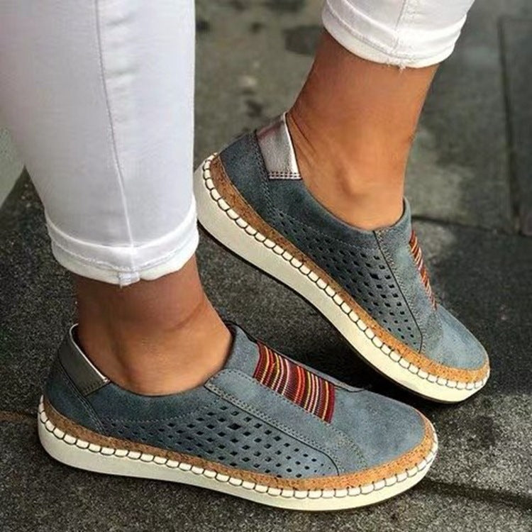 Damen perforierte Slipper-Sneaker mit Elastikeinsatz und Korkoptik-Plateau Drune