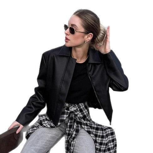 Damen Kunstlederjacke mit schlichter Schnittführung und dekorativem Kragen Drune