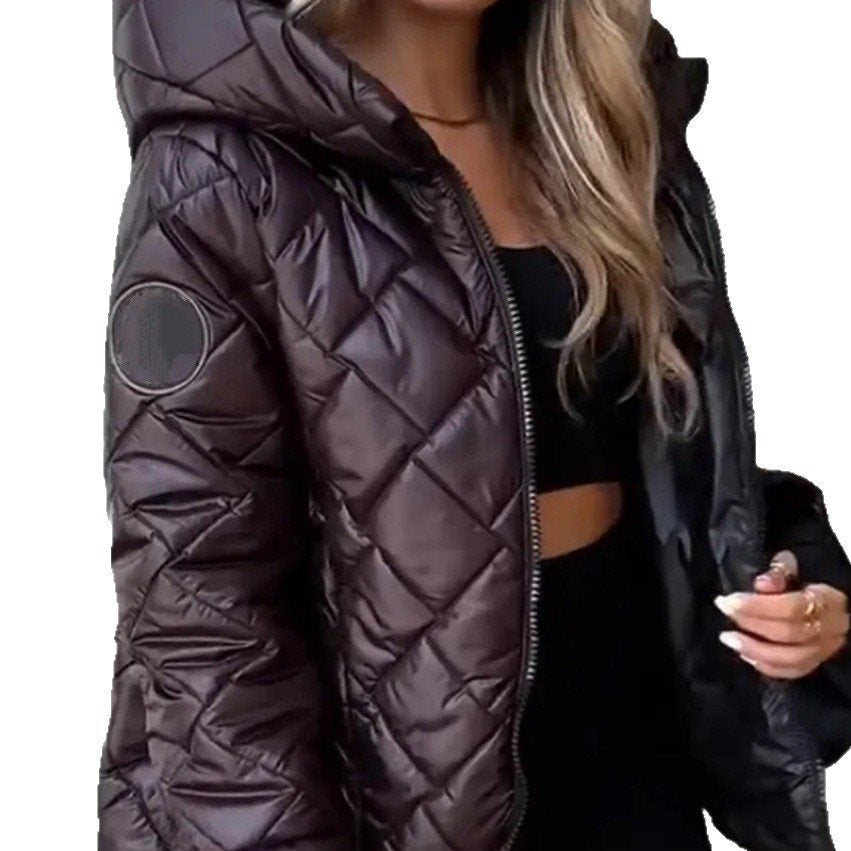 Damen Wattierte Kapuzen-Steppjacke mit Karosteppung, leichter Thermofüllung und durchgehendem Reißverschluss Drune
