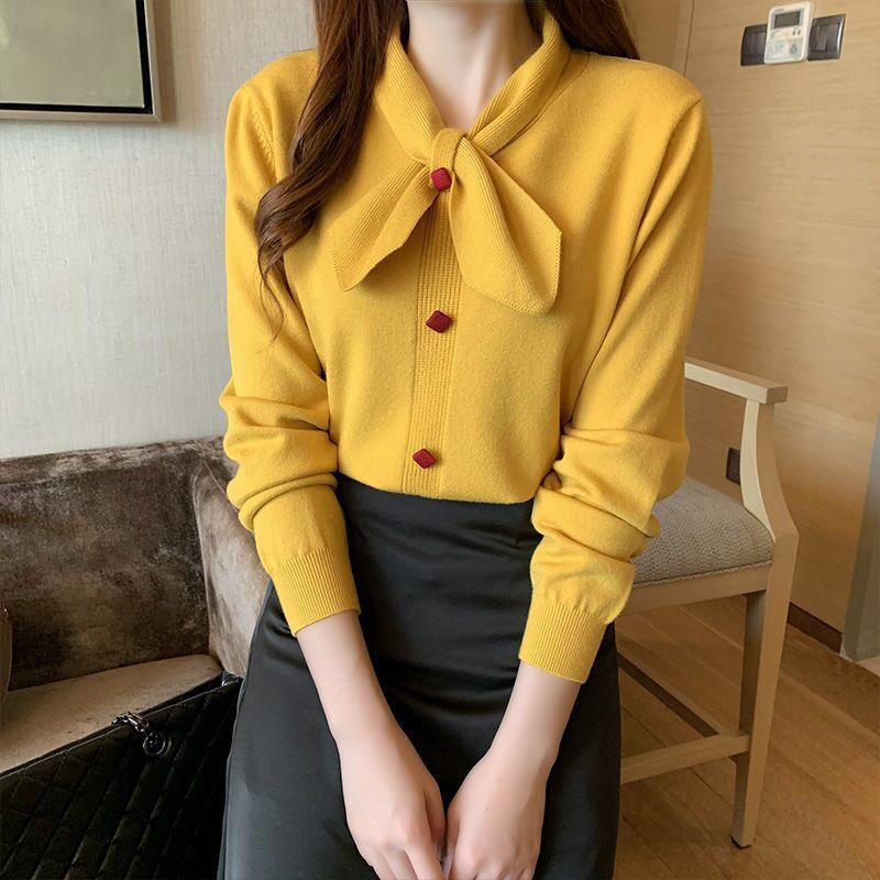 Damen Bluse mit elegantem Schleifenkragen und dekorativen Knopfdetails Drune