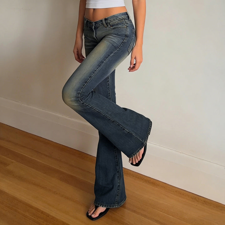 Damen Schlagjeans mit Used-Effekt, Whiskering und ausgestelltem Bein Drune