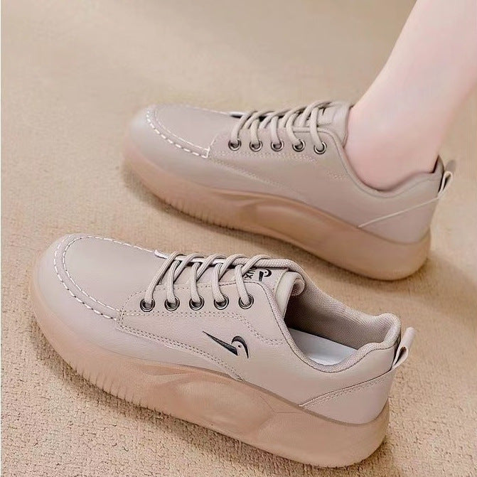 Damen Sportliche Sneakers mit bequemer Gummisohle und klassischem Design Drune