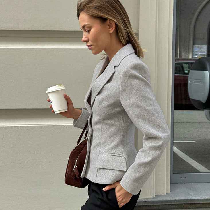 Damen Blazerjacke mit taillierter Silhouette und eleganten Details Drune