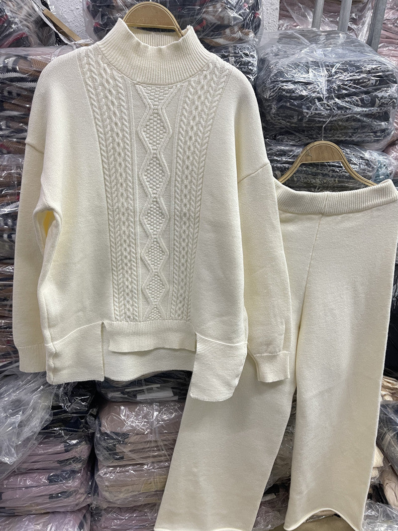Damen eleganter Strickanzug mit hohem Kragen und farbenfrohem Muster Drune