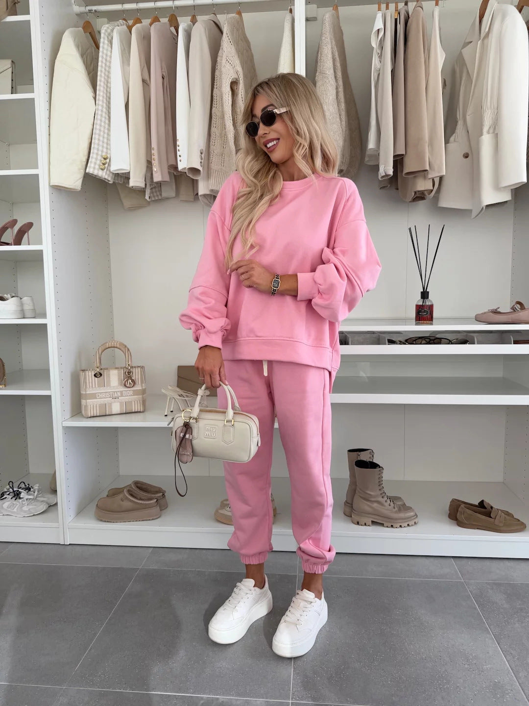Damen Oversized Loungewear-Set aus weich angerautem Sweat mit Kordelzug-Jogginghose und relaxed Pullover Drune