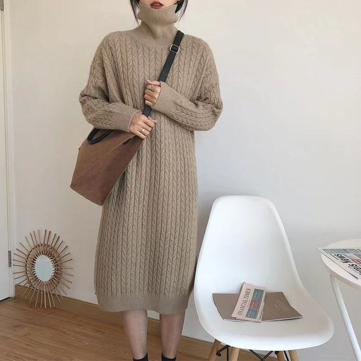 Damen Langes Strickkleid mit Zopfmuster und hohem Kragen Drune