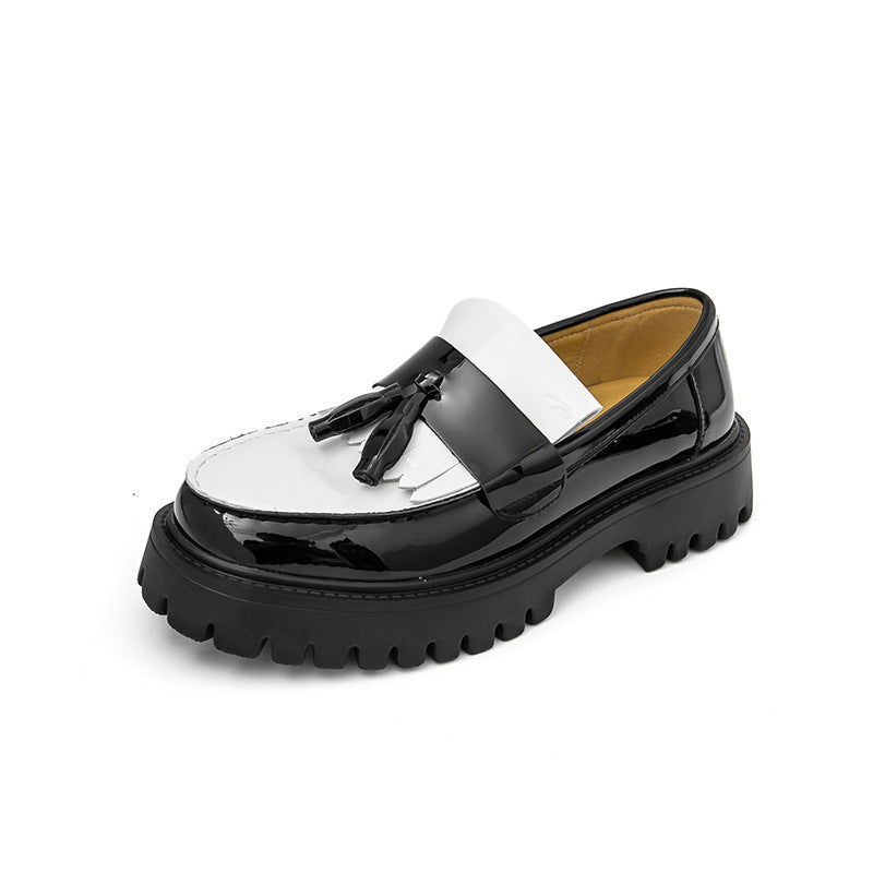 Damen Plateau-Brogue Derby mit markanter Profilsohle und Lacklederoptik Drune