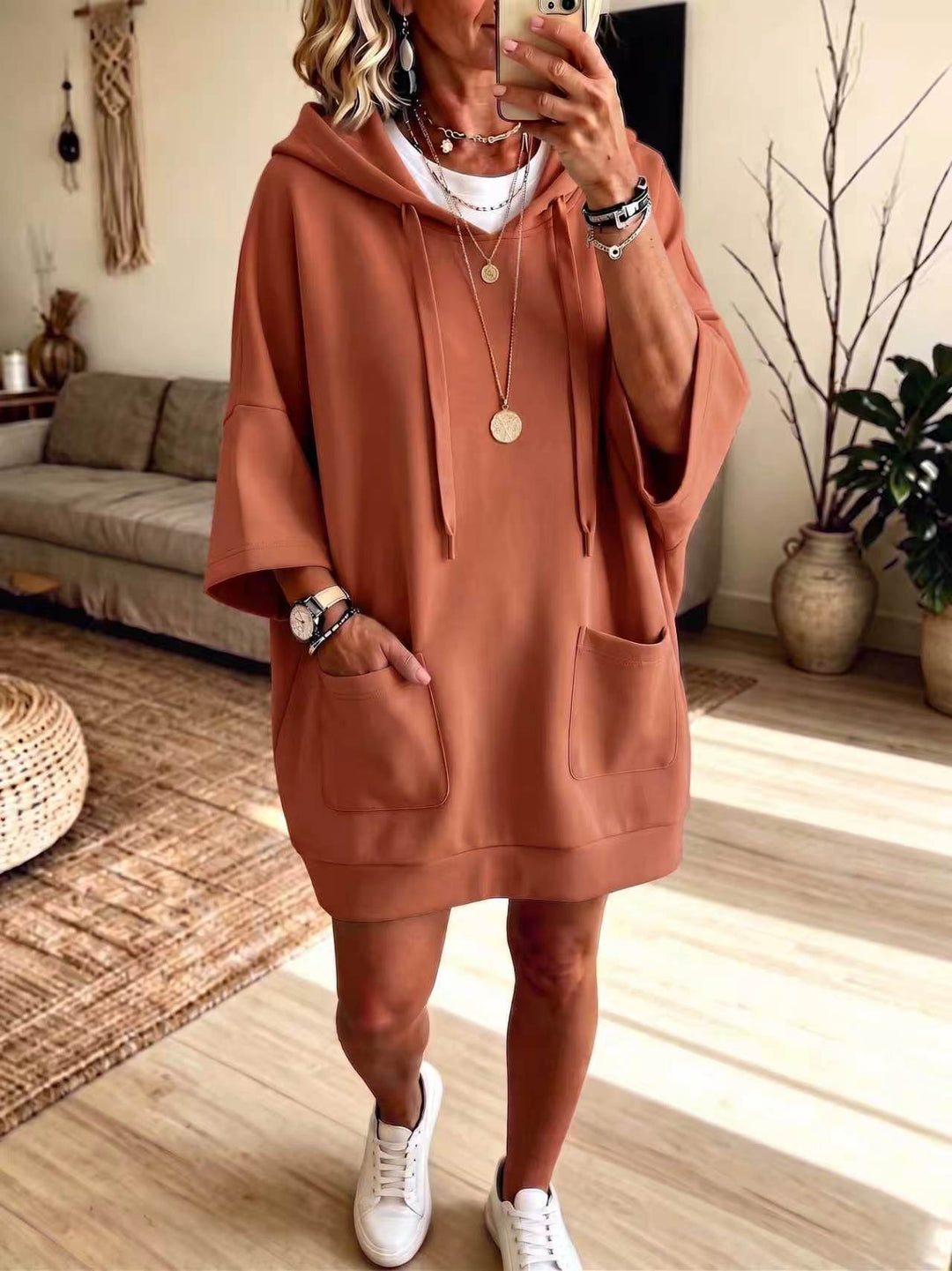 Damen Oversize Hoodie-Kleid mit Kängurutaschen und halblangen Ärmeln Drune