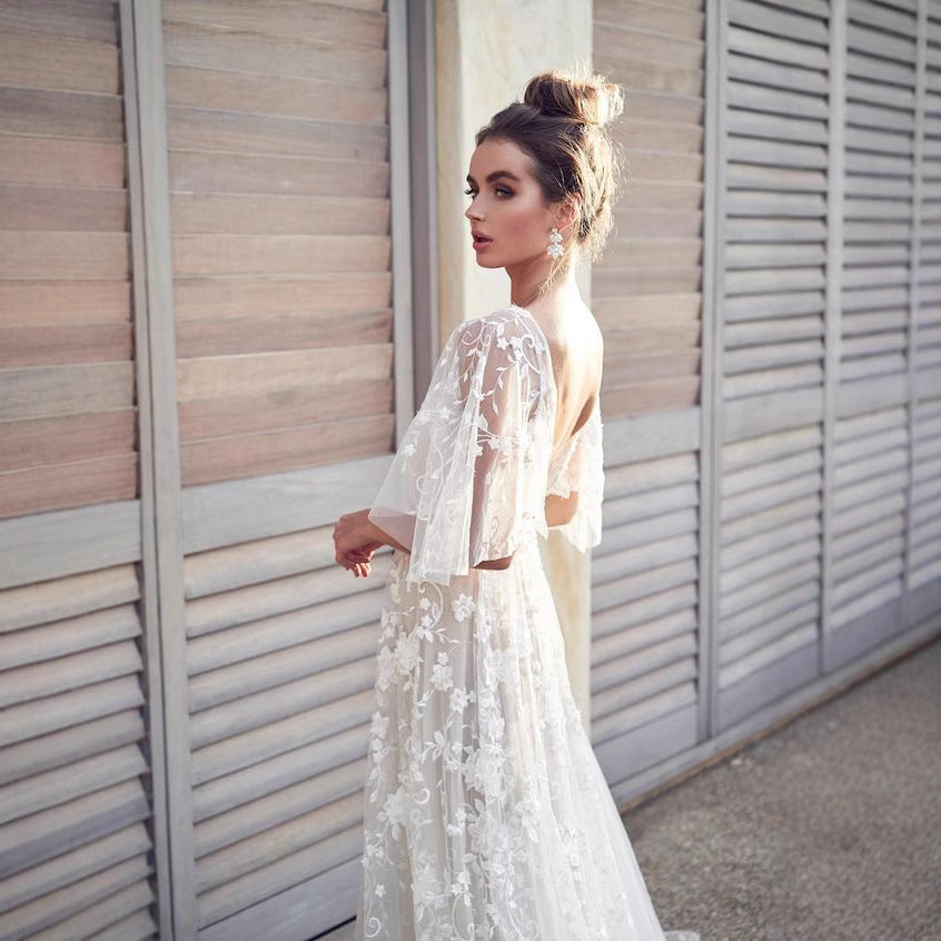 Damen Abendkleid mit floralen Stickereien und Spitzenärmeln Drune