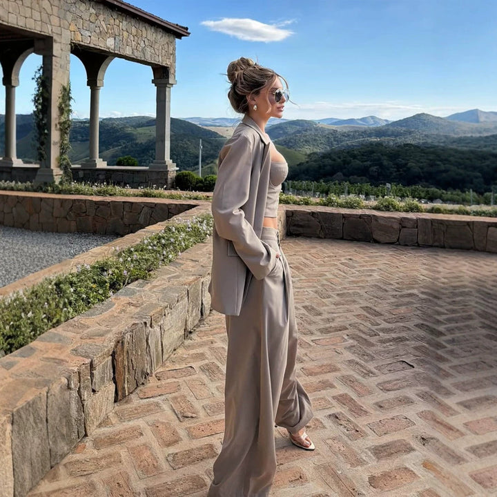 Damen Dreiteiliges Tailoring-Set mit Korsagen-Top, Oversized-Blazer und plissierter Weitbein-Hose Drune