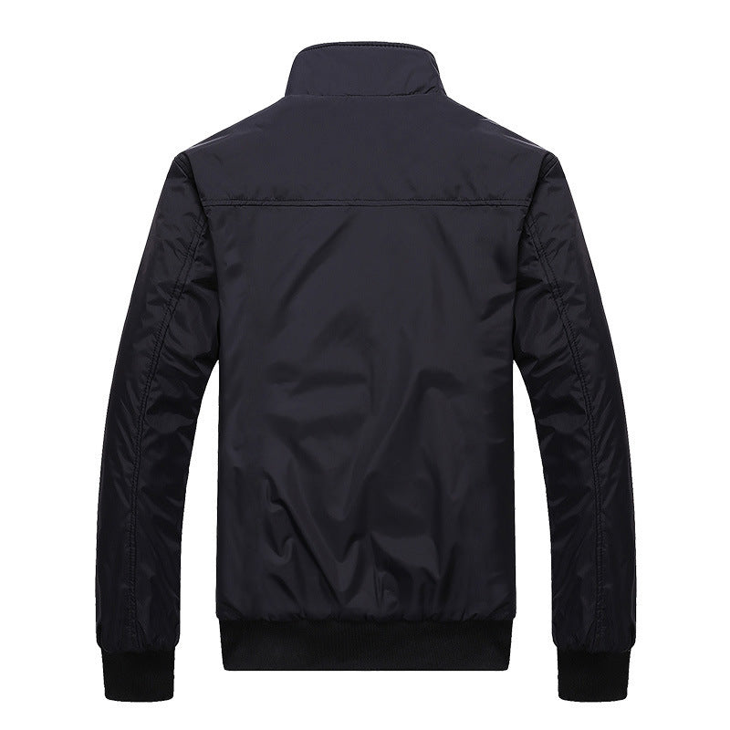 Herren Kurzblouson mit Stehkragen, kariertem Innenfutter und Reißverschlusstaschen Drune