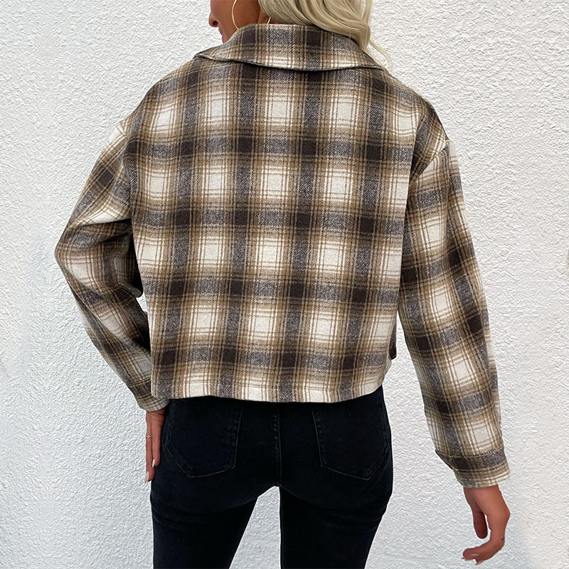 Damen Karo-Umschlaghemdjacke mit kastiger Kurzform und aufgesetzten Brusttaschen Drune