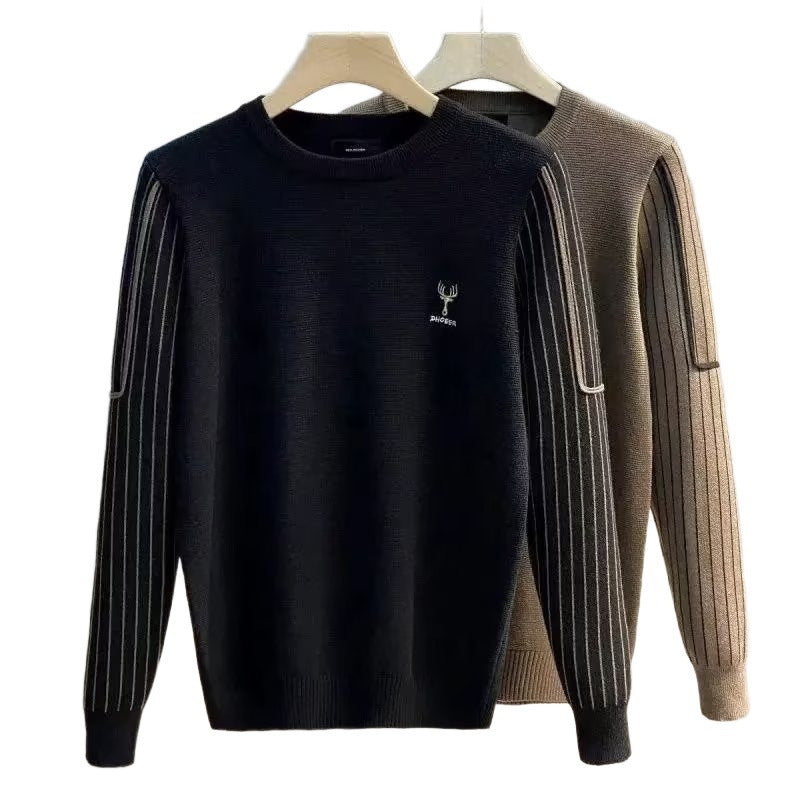 Herren Feinstrick-Pullover mit kontrastierenden Rippenärmeln und gesticktem Hirschlogo Drune