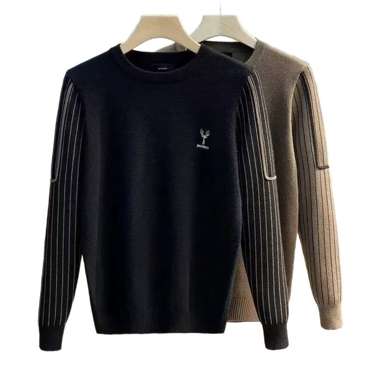 Herren Feinstrick-Pullover mit kontrastierenden Rippenärmeln und gesticktem Hirschlogo Drune