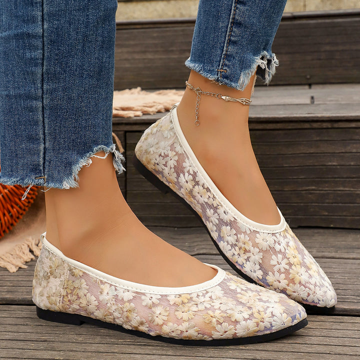 Damen Flache spitze Ballerinas aus besticktem Mesh mit floralem Muster und gepolstertem Fußbett Drune