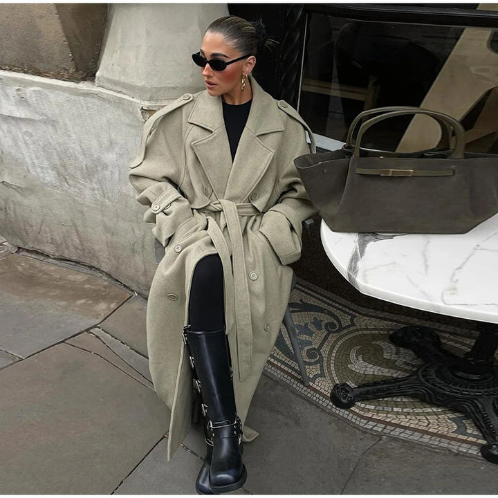 Damen 300+ langer oversized Trenchcoat mit Taillengürtel und Schulterpatten Drune