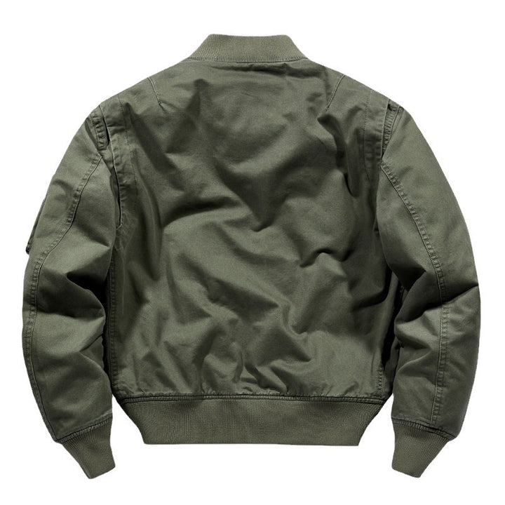 Herren Kurz geschnittene Canvas‑Bomberjacke im Utility‑Look mit schrägen Pattentaschen und Ärmel‑Organizer Drune