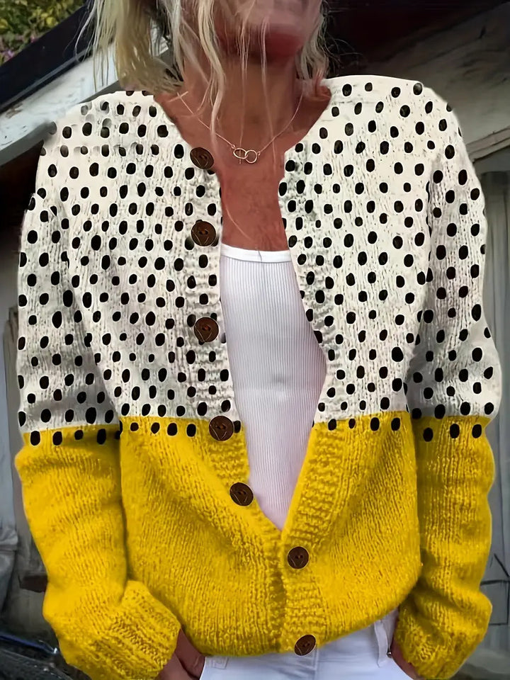 Damen nan kuscheliger Strickcardigan mit Zierholzknöpfen und Rundhalsausschnitt Drune