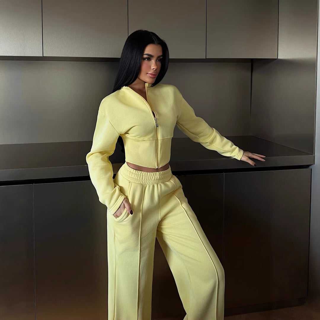 Damen Zweiteiler Ensemble mit stylishen Details und hohem Tragekomfort