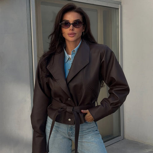 Damen Kurzblazer aus veganem Leder mit Taillengürtel Drune