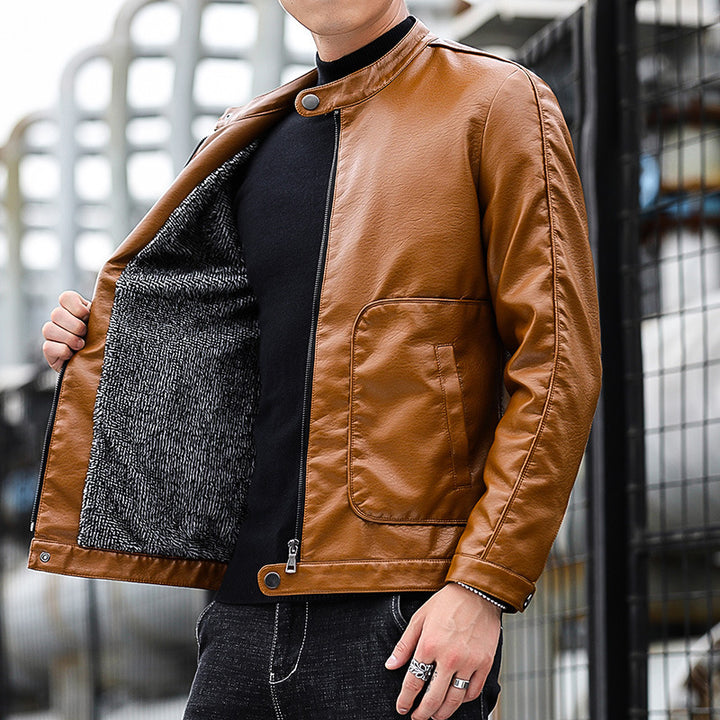 Herren Slim-Fit Kunstlederjacke im Bikerblouson-Stil mit Stehkragen und aufgesetzten Rundtaschen Drune