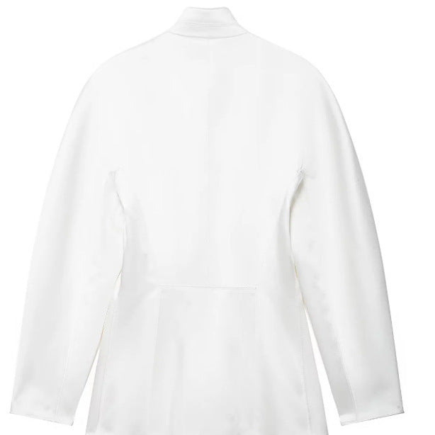 Damen Taillierte Blazerjacke mit asymmetrischer Knopfleiste und Rundhalsausschnitt Drune