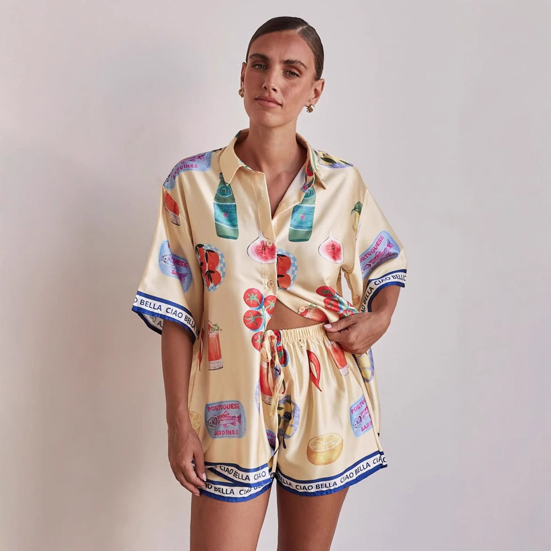 Damen Set bestehend aus stilvollem Kurzarm-Hemd und Shorts im sommerlichen Design Drune