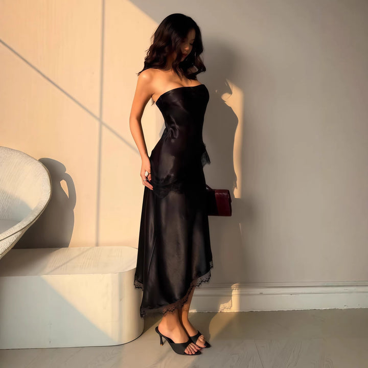 Damen Abendkleid mit Spitzenakzenten Drune