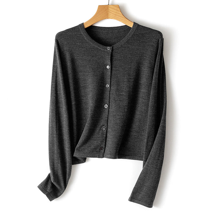 Damen leichte kurz geschnittene Feinstrick-Cardigan mit Rundhalsausschnitt und Knopfleiste Drune