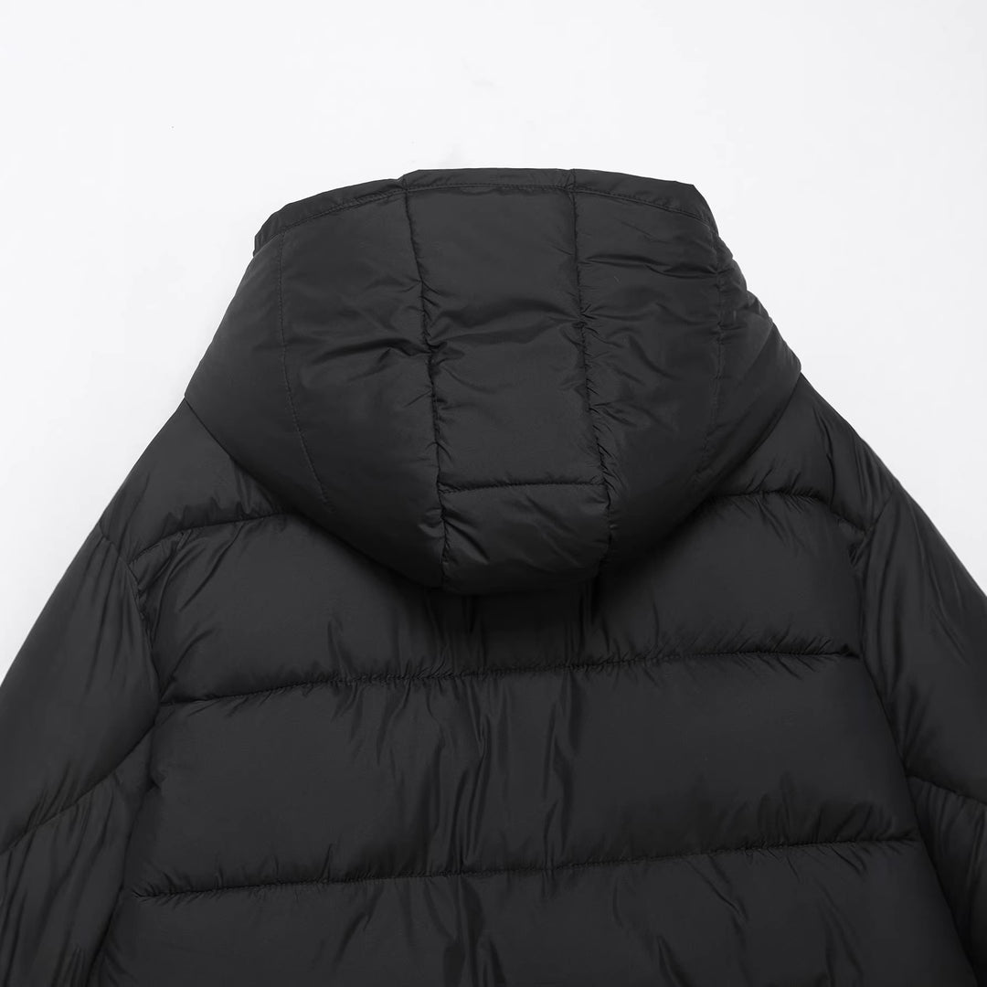 Damen Kurze boxy Funktionsjacke mit Kapuze, wattierter Isolierung und diagonalen Reißverschlusstaschen Drune