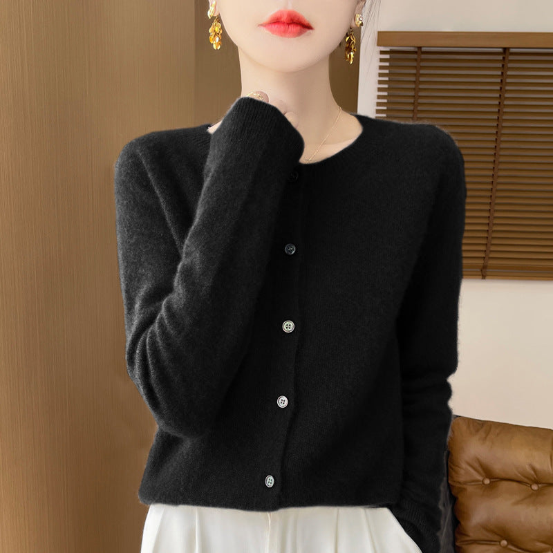 Damen Kuscheliger Kurzcardigan aus Mohair‑Mix mit feiner Schurwollstruktur und Perlmuttknopfleiste Drune