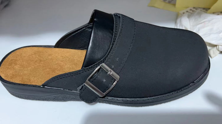 Herren Leder-Mule Clog mit verstellbarer Schnallenlasche und gepolstertem Komfortfußbett Drune
