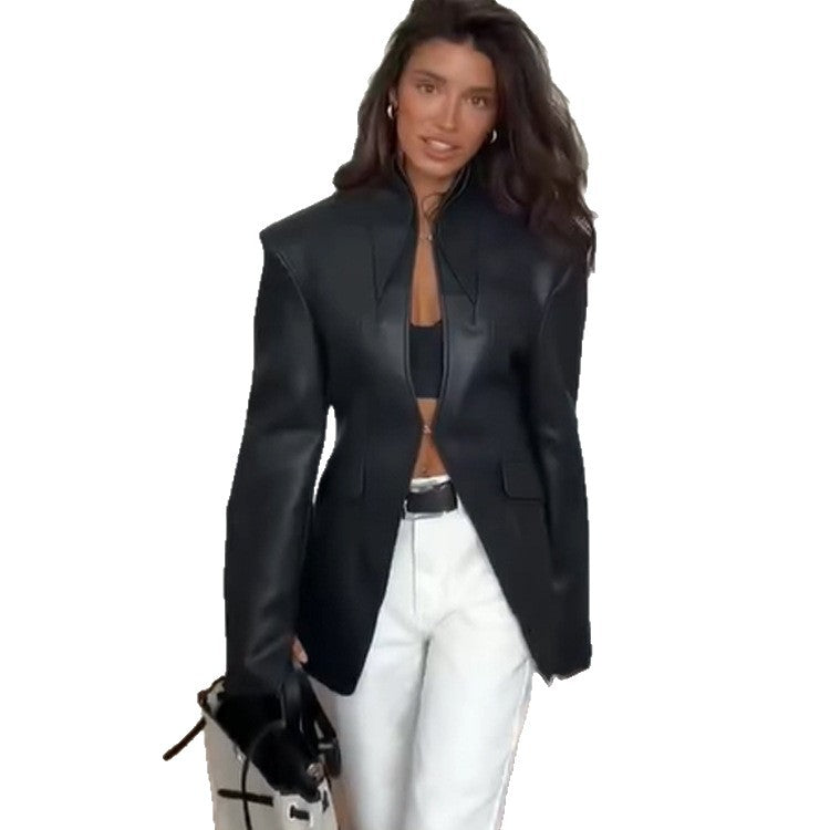 Damen taillierter Veganleder‑Blazer mit sculpted Nähten und Stehkragen Drune