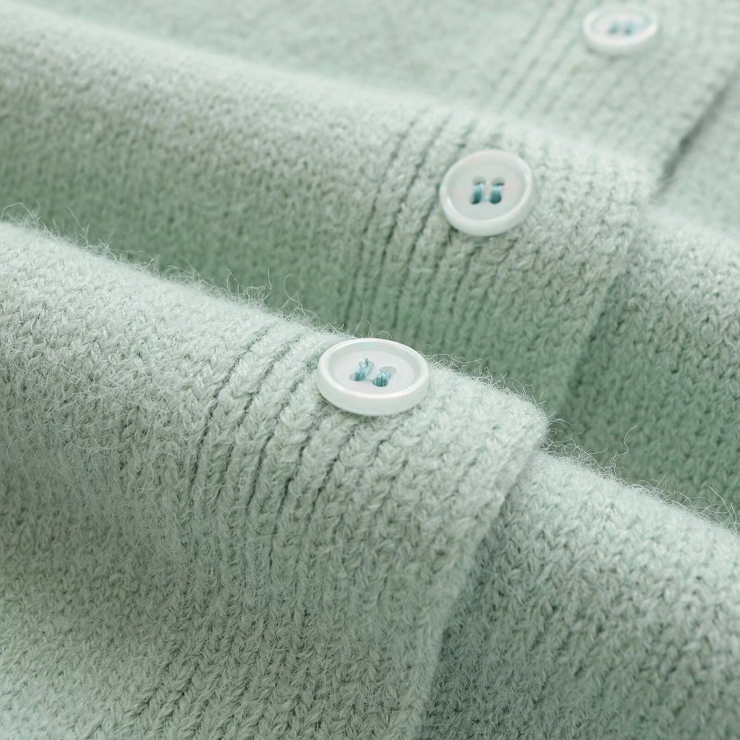 Damen komfortable Strickjacke mit Rundhalsausschnitt und praktischen Knöpfen Drune