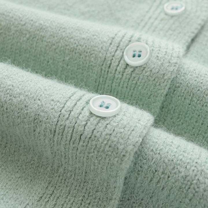 Damen komfortable Strickjacke mit Rundhalsausschnitt und praktischen Knöpfen Drune