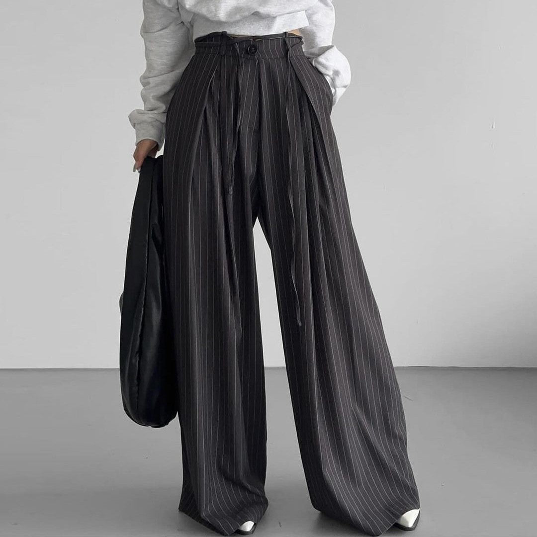 Damen Weitgeschnittene Pluderhose mit feinen Streifen Drune