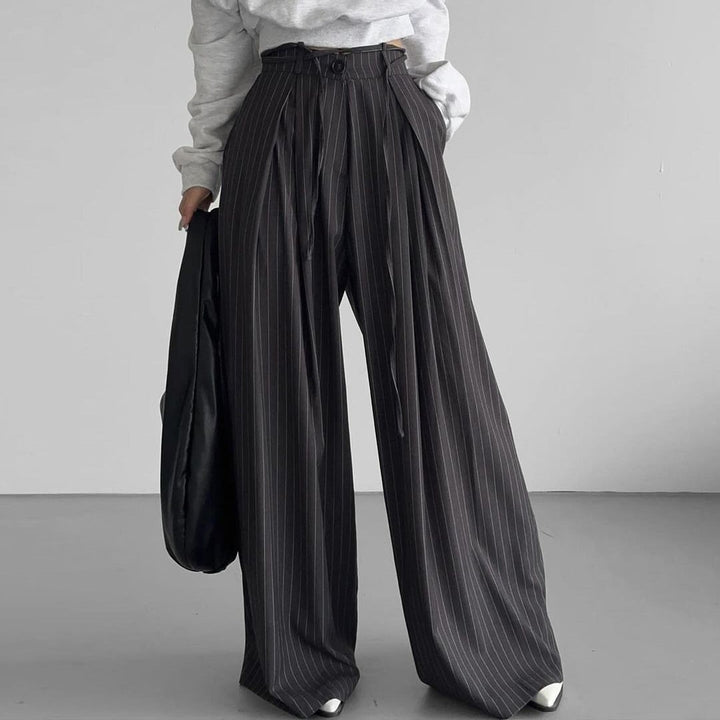 Damen Weitgeschnittene Pluderhose mit feinen Streifen Drune