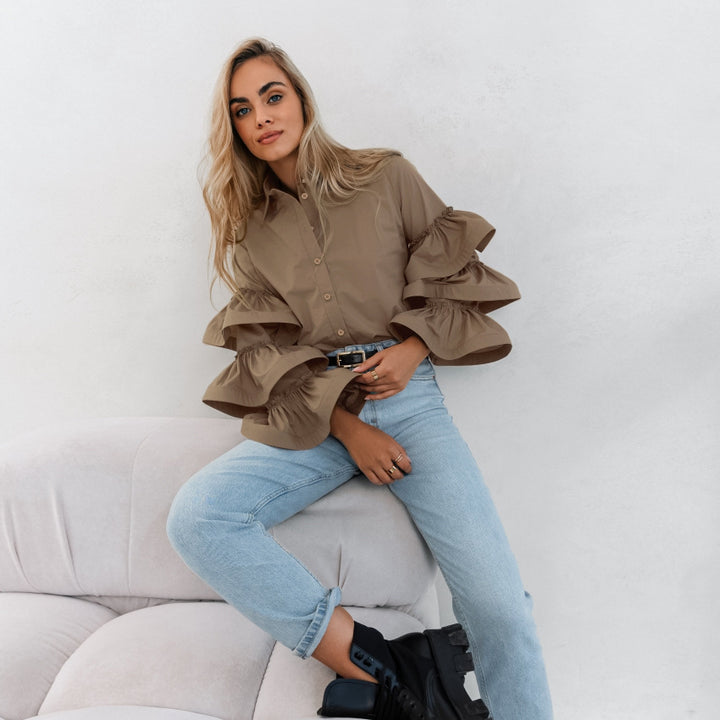 Damen Bluse mit voluminösen Rüschendetails und klassischem Kragen Drune