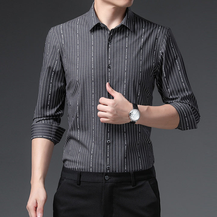 Herren Hemd mit modernem Streifenmuster und eleganter Passform Drune
