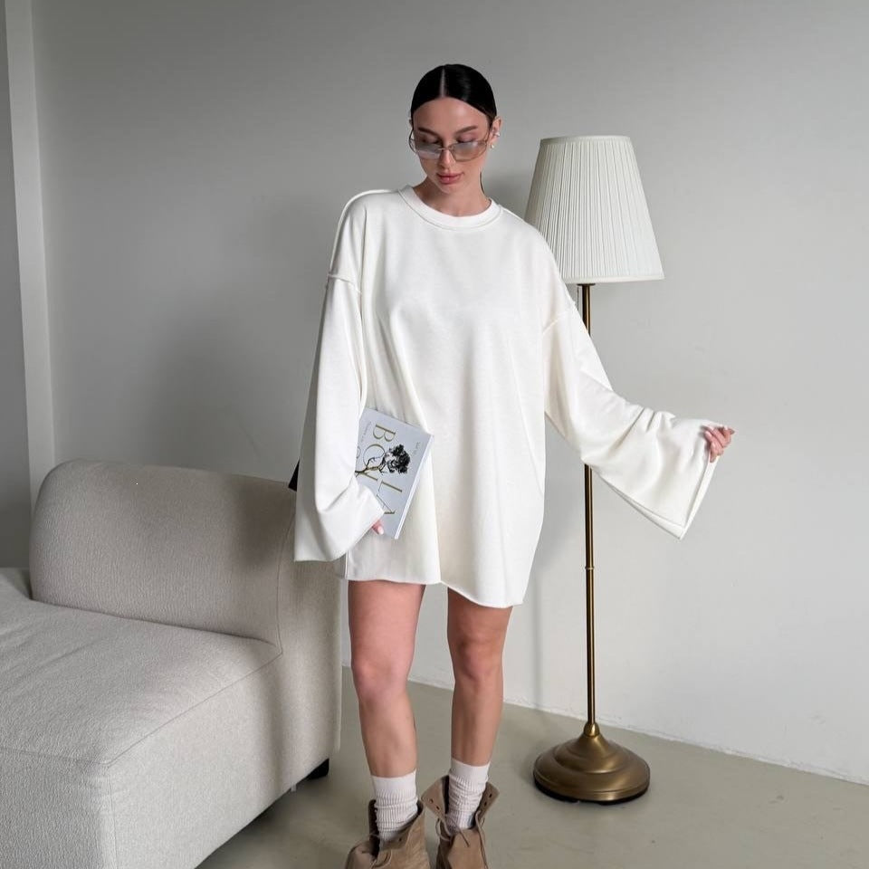 Damen Oversized Sweaterkleid mit weiten Trompetenärmeln Drune
