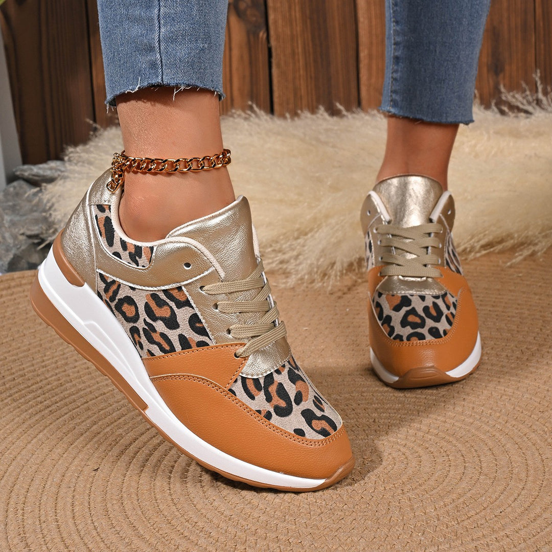 Damen nan stilvolle Plateau-Sneaker mit Leopardenmuster, gepolsterter Komfortinnensohle und glänzenden Einsätzen Drune